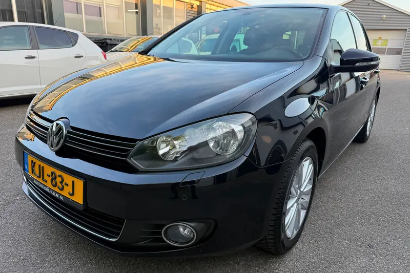 Volkswagen Golf (2012)