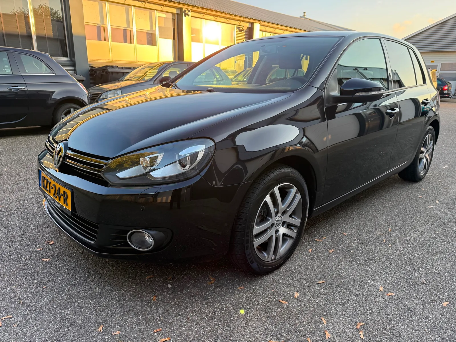 Volkswagen Golf (2009) — foto 1