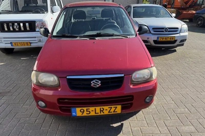 Suzuki Alto (2003)