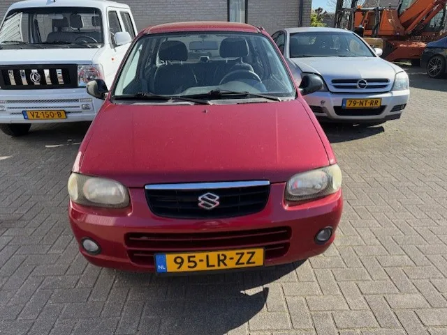 Suzuki Alto (2003) — foto 1