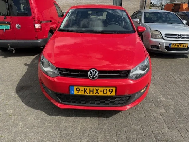 Volkswagen Polo (2013) — foto 1