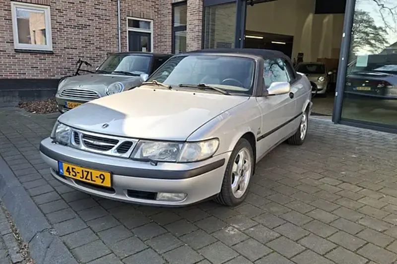 Saab 9-3 (2000)