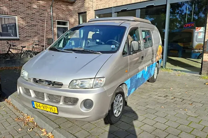 Hyundai H200 (2000)
