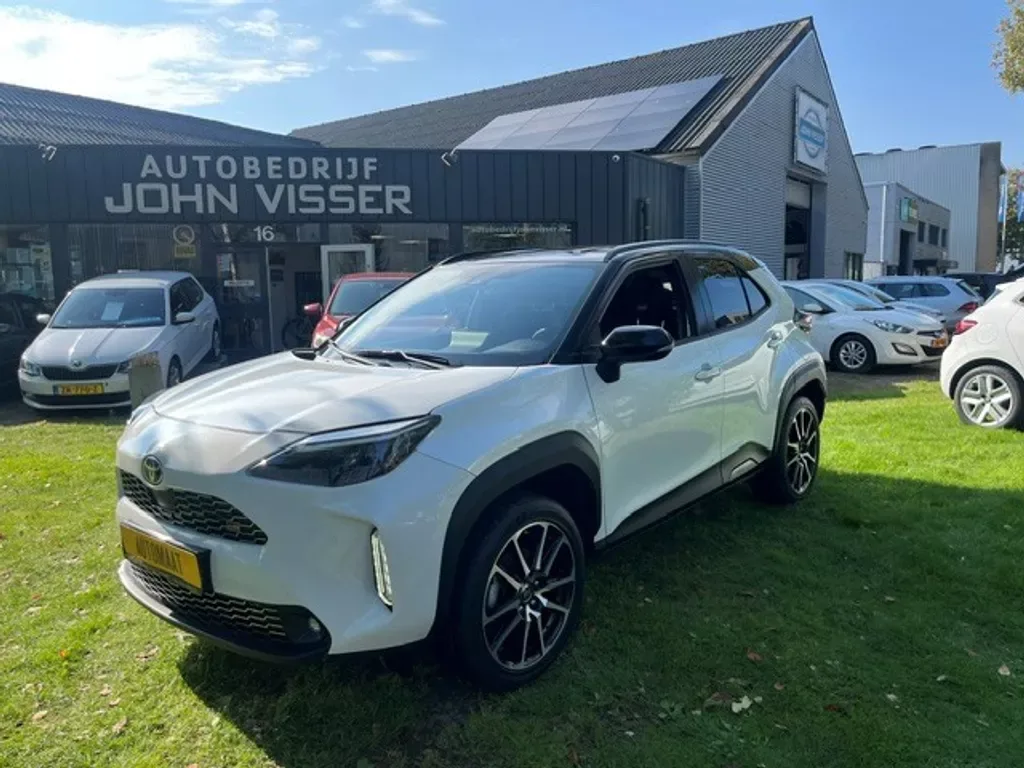 Toyota Yaris Cross (2023) — foto 1