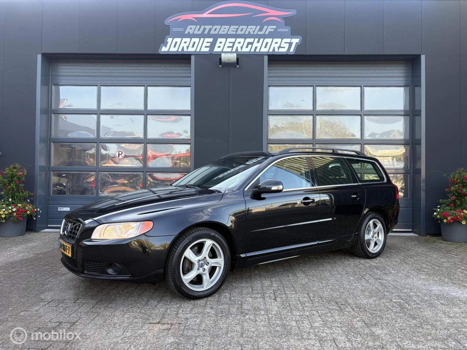 Volvo V70 (2010) — foto 1