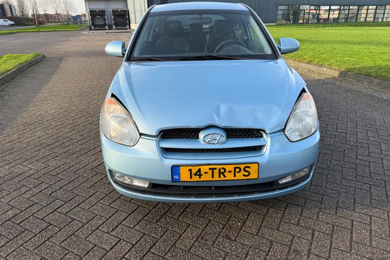 Hyundai Accent (2007)