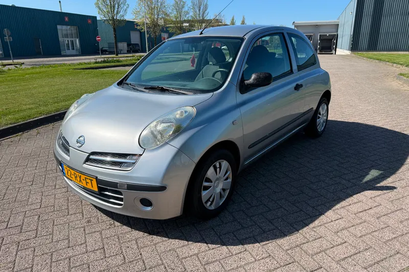 Nissan Micra (2005)
