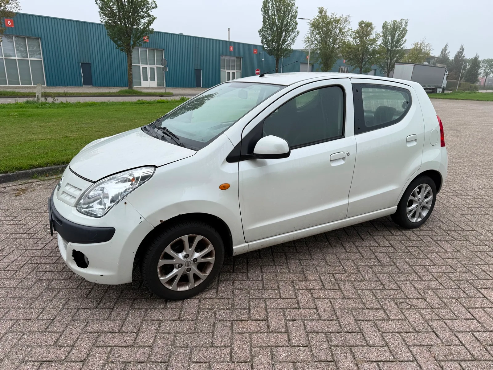 Nissan Pixo (2012) — foto 1