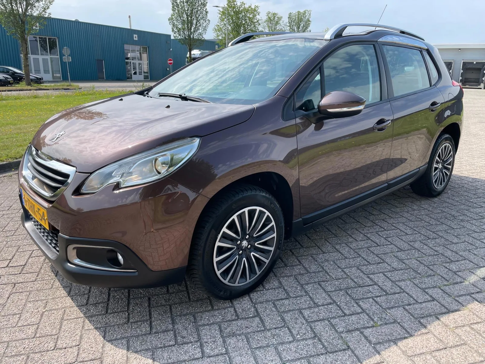 Peugeot 2008 (2014) — foto 1