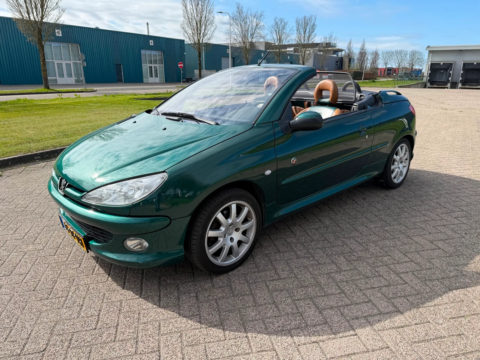 Peugeot 206 (2002) — foto 1