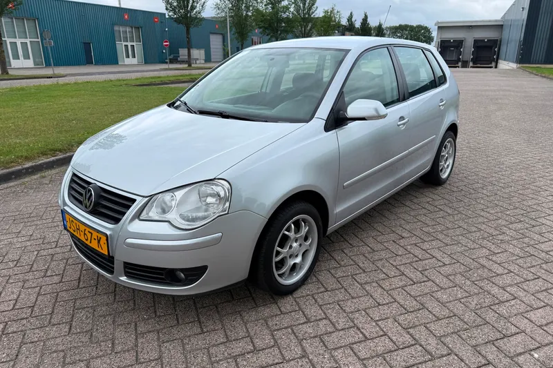 Volkswagen Polo (2009)