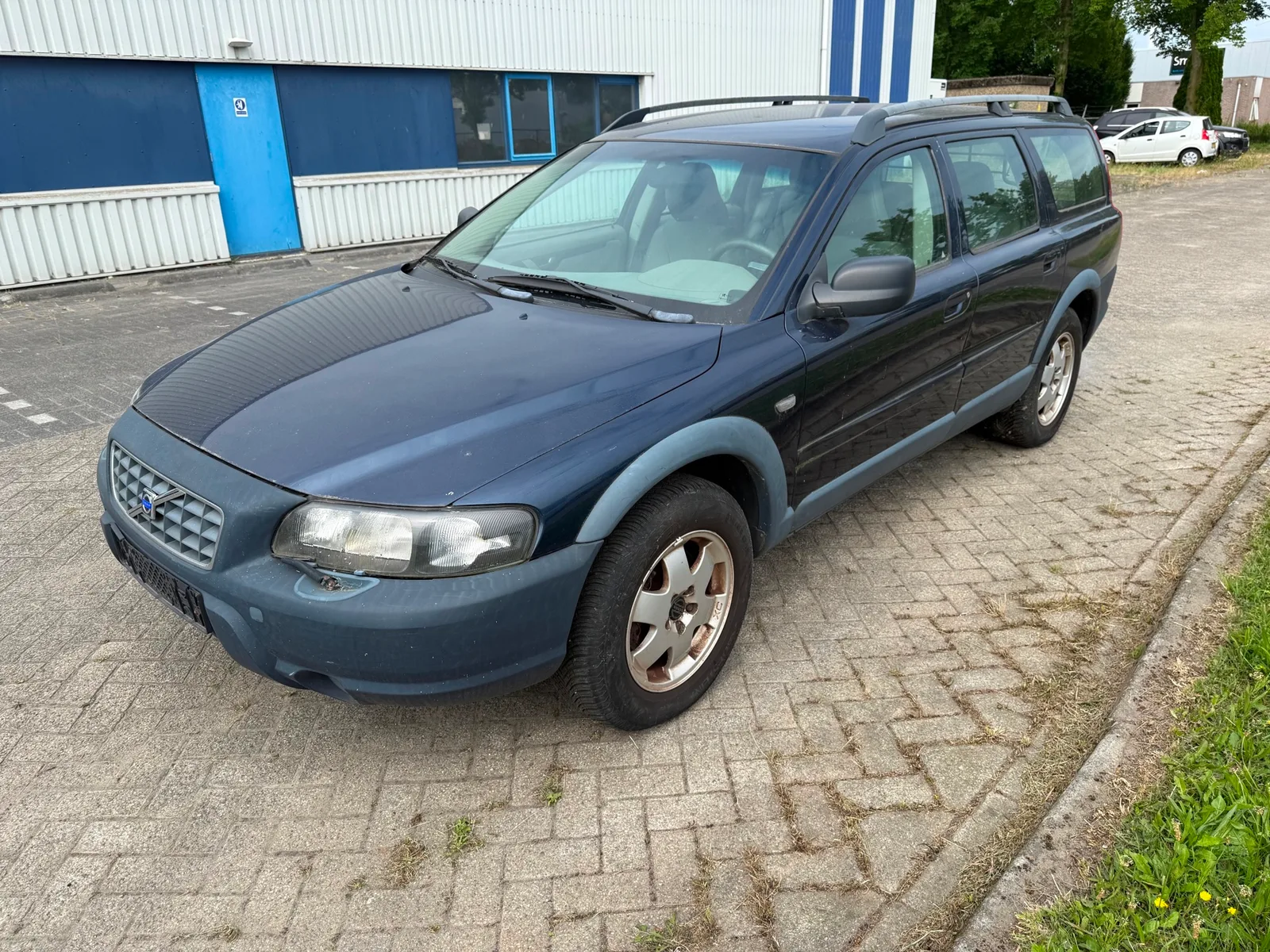 Volvo XC70 (2004) — foto 1