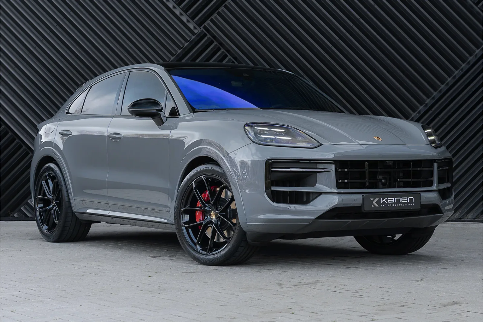 Porsche Cayenne (2024) — foto 1