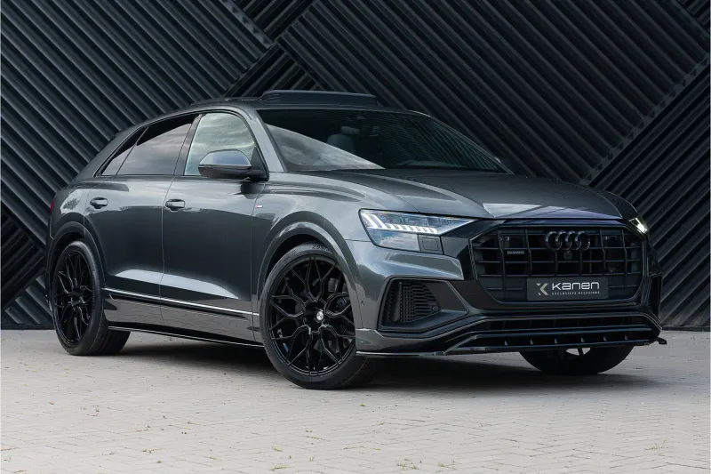 Audi Q8 (2022)