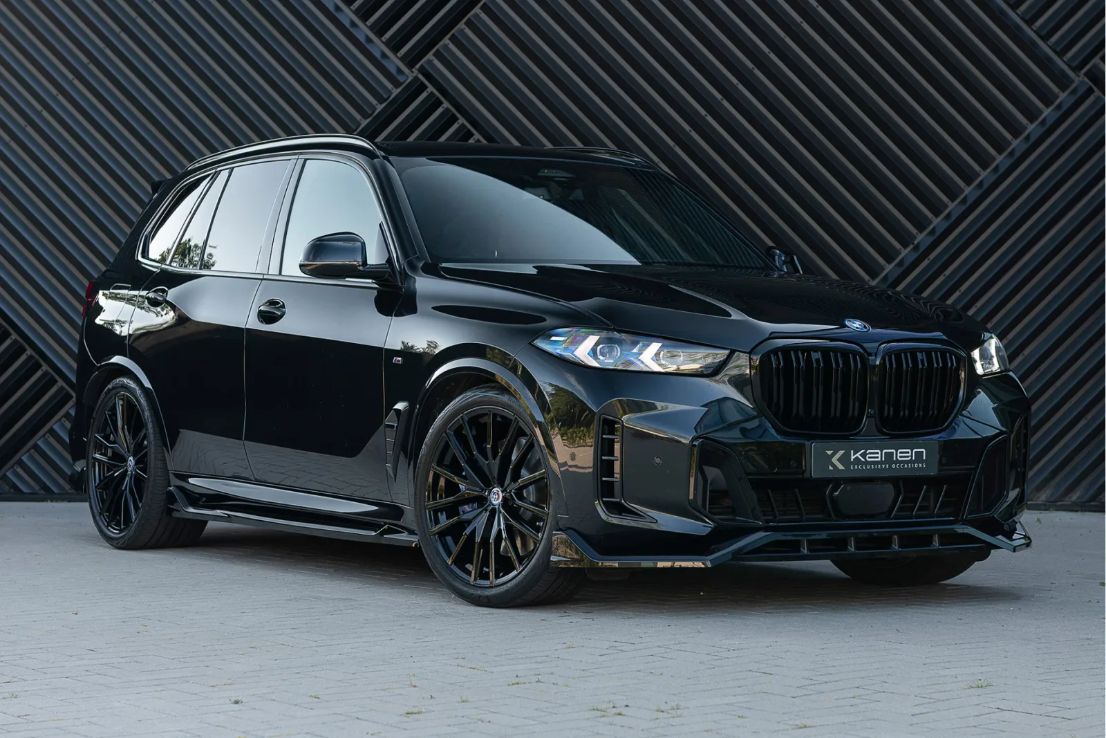BMW X5 (2025) — foto 1