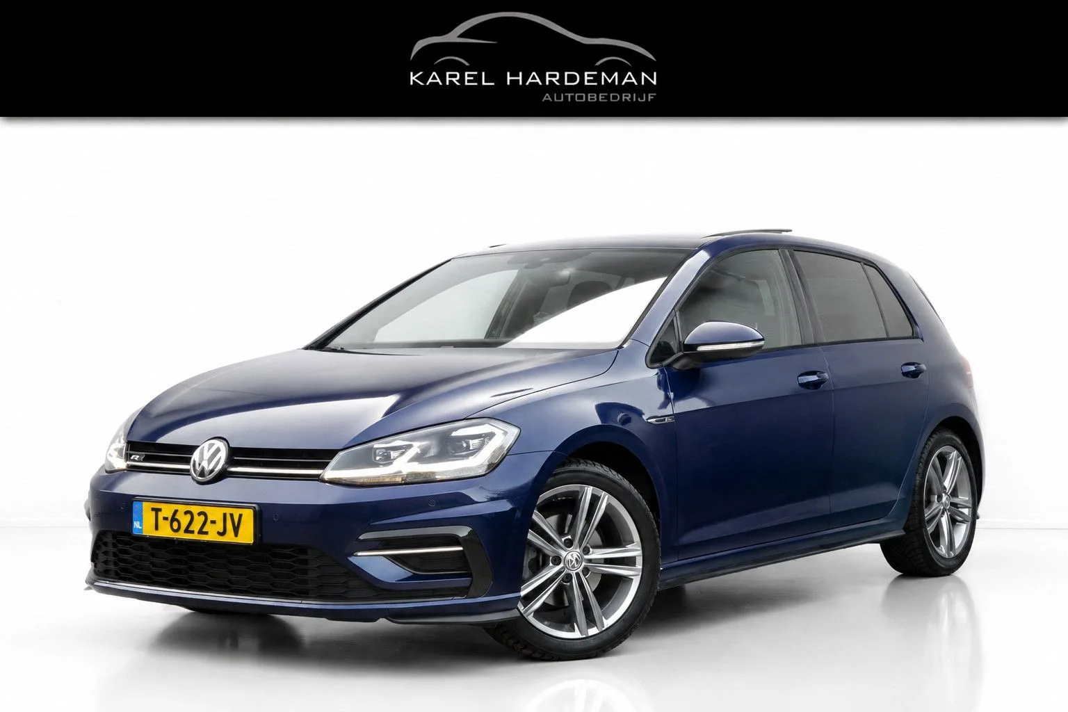 Volkswagen Golf (2020) — foto 1