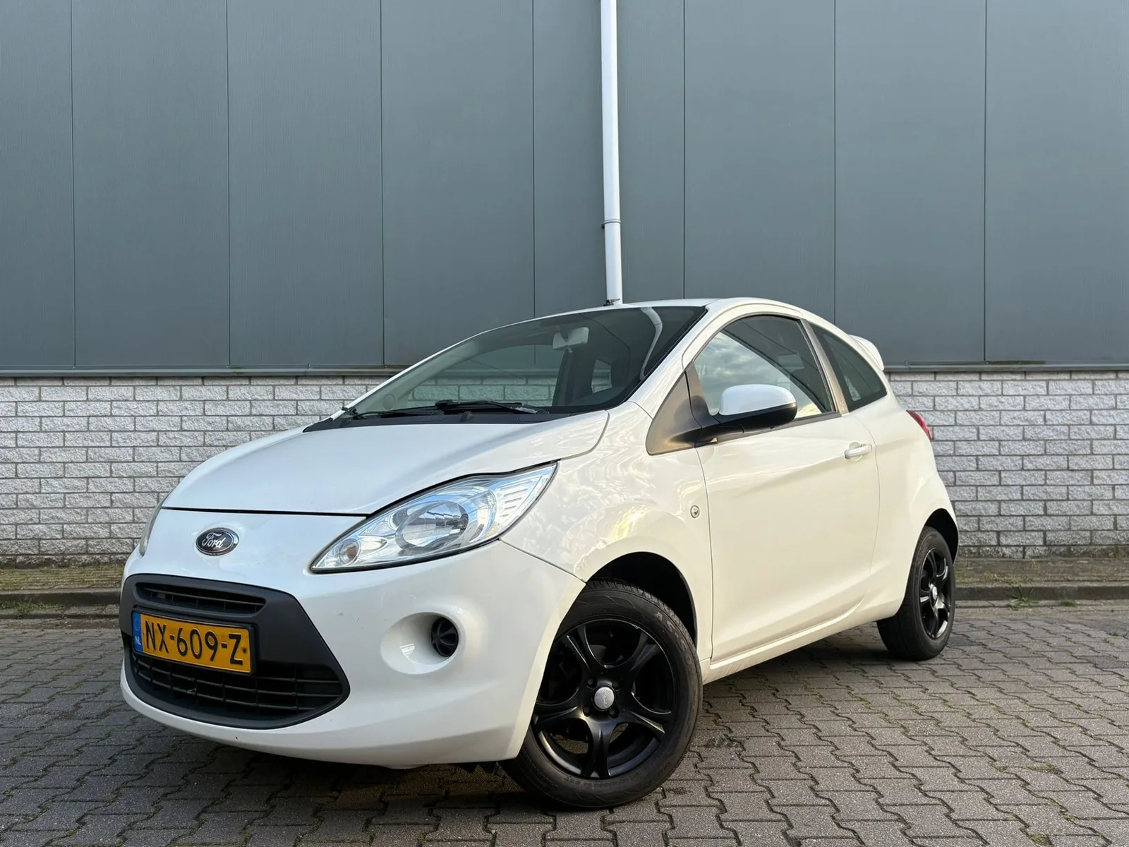 Ford Ka (2011) — foto 1