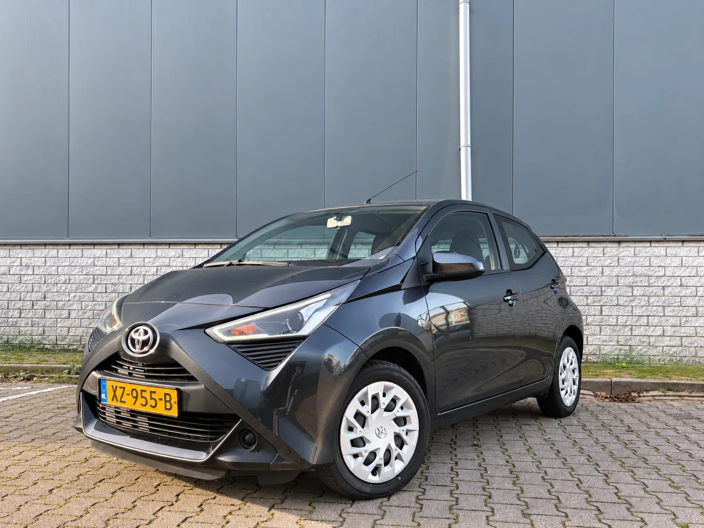 Toyota Aygo (2019) — foto 1