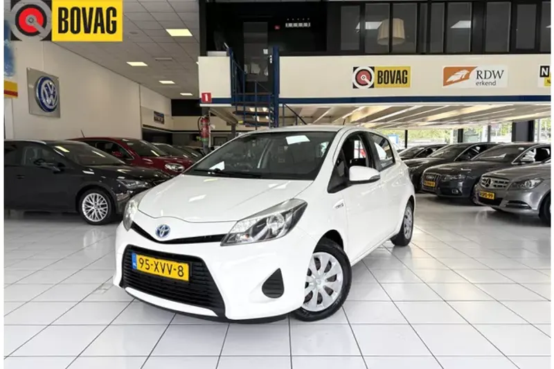 Toyota Yaris (2012)