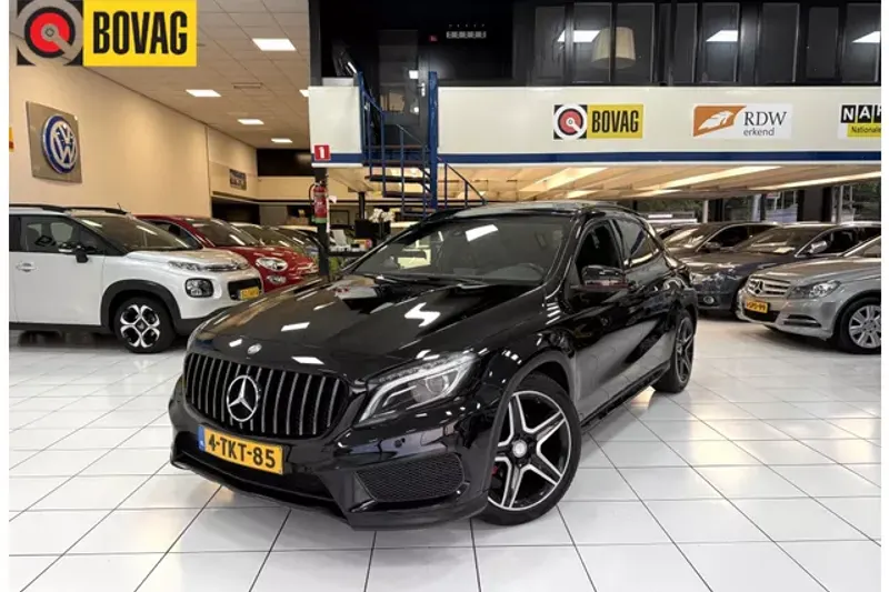 Mercedes-Benz GLA (2014)