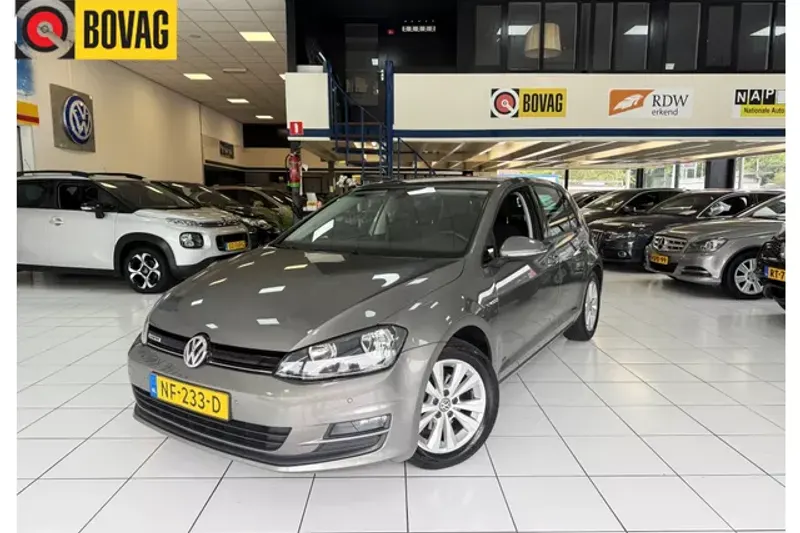 Volkswagen Golf (2017)