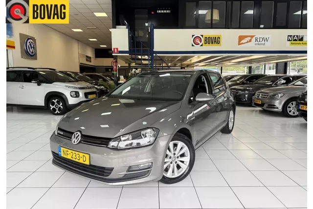 Volkswagen Golf (2017) — foto 1