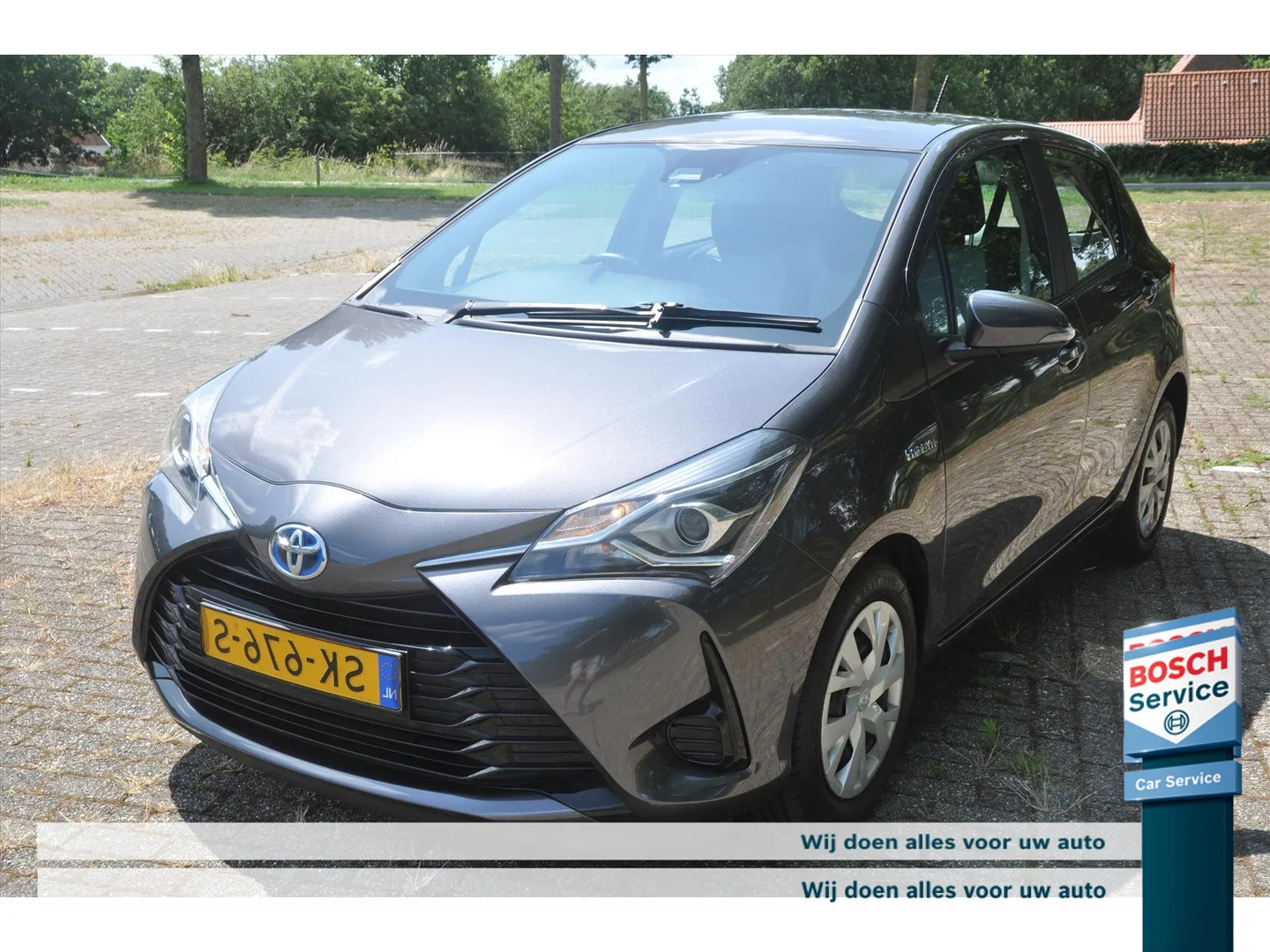 Toyota Yaris (2018) — foto 1