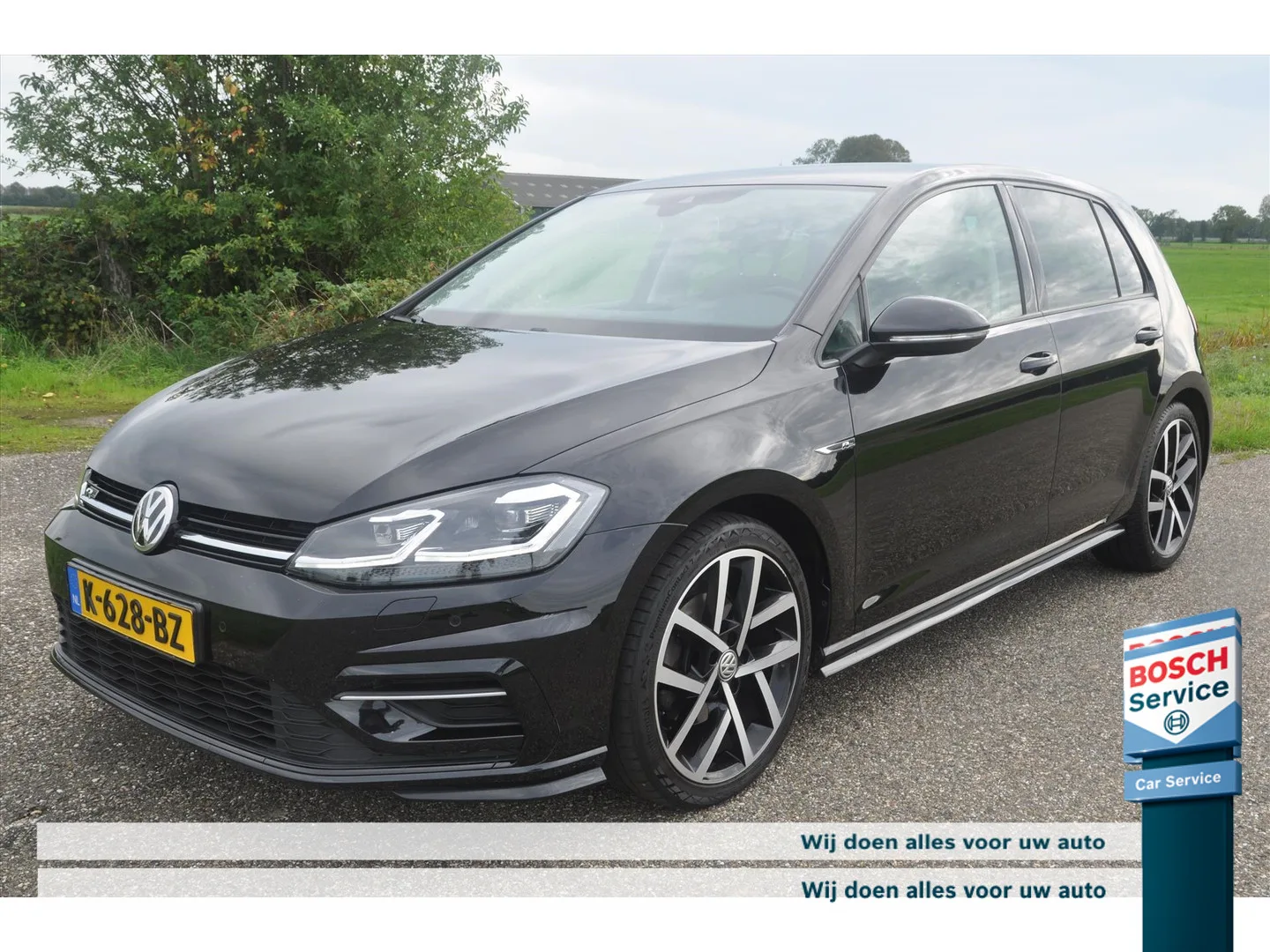 Volkswagen Golf (2020) — foto 1
