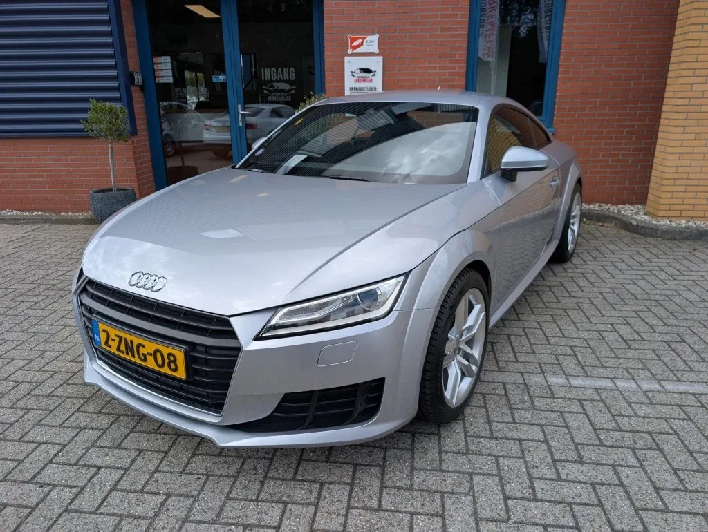 Audi TT (2015) — foto 1