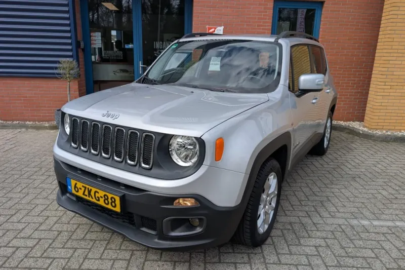 Jeep Renegade (2015)