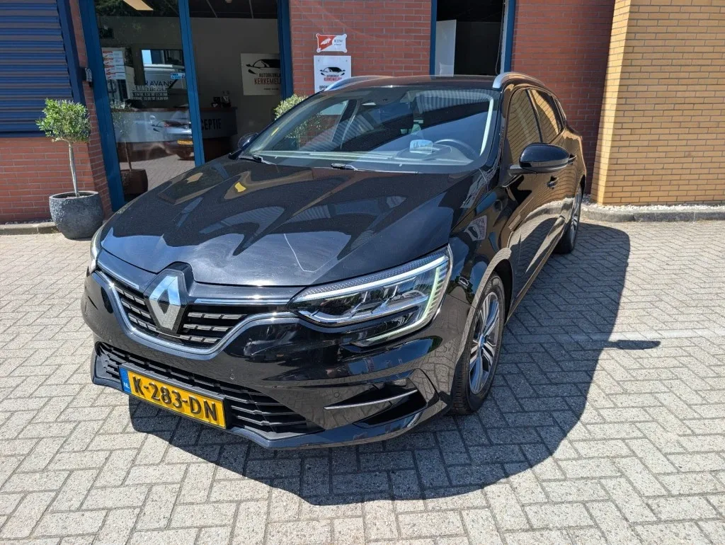 Renault Mégane (2020) — foto 1