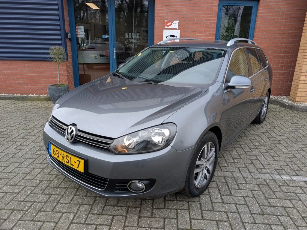 Volkswagen Golf (2011) — foto 1