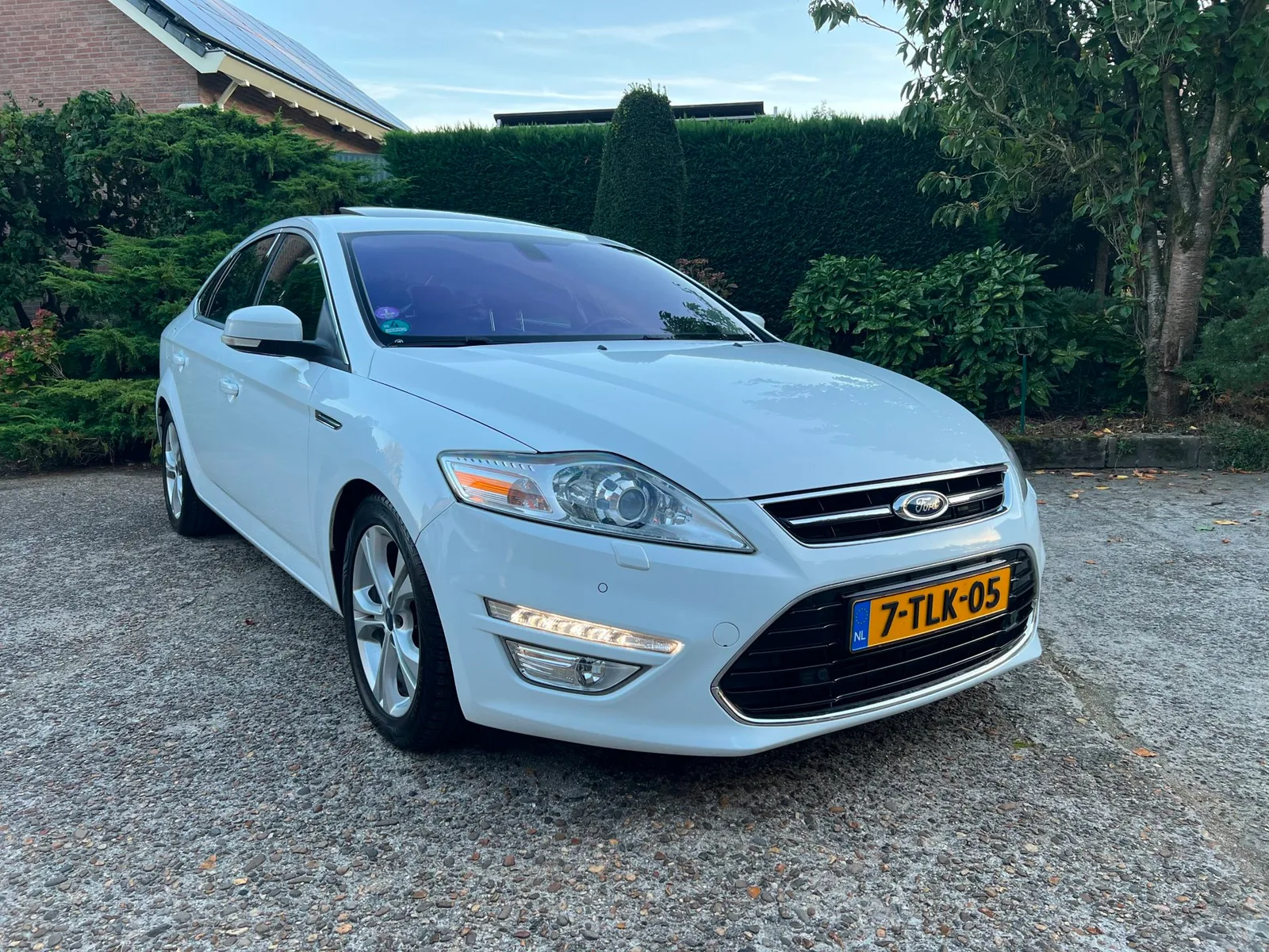 Ford Mondeo (2014) — foto 1