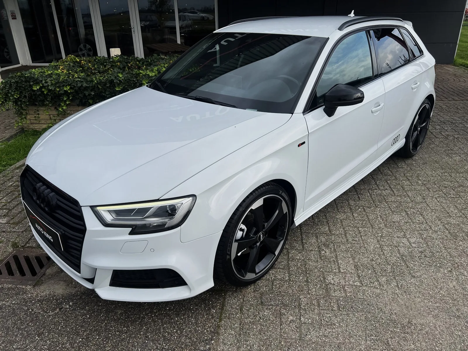Audi A3 (2016) — foto 1