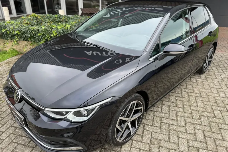 Volkswagen Golf (2020)