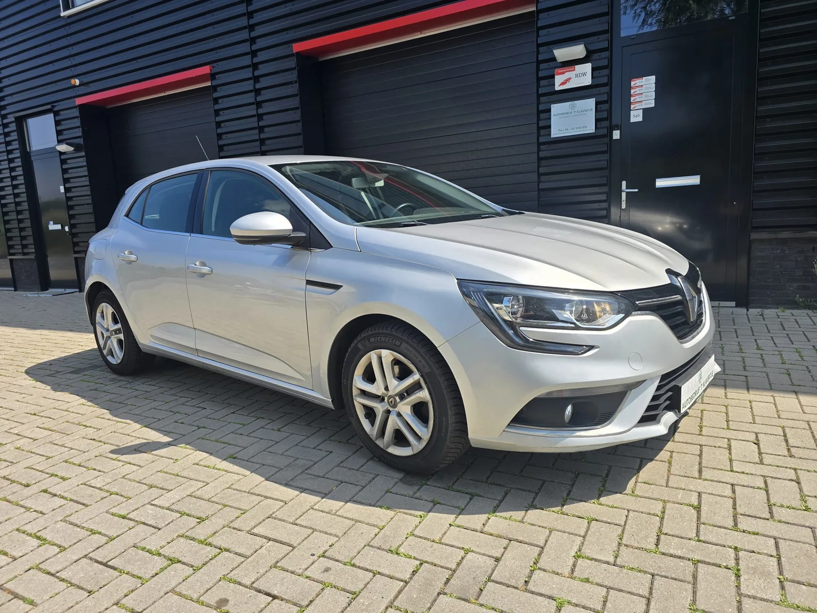 Renault Mégane (2019) — foto 1
