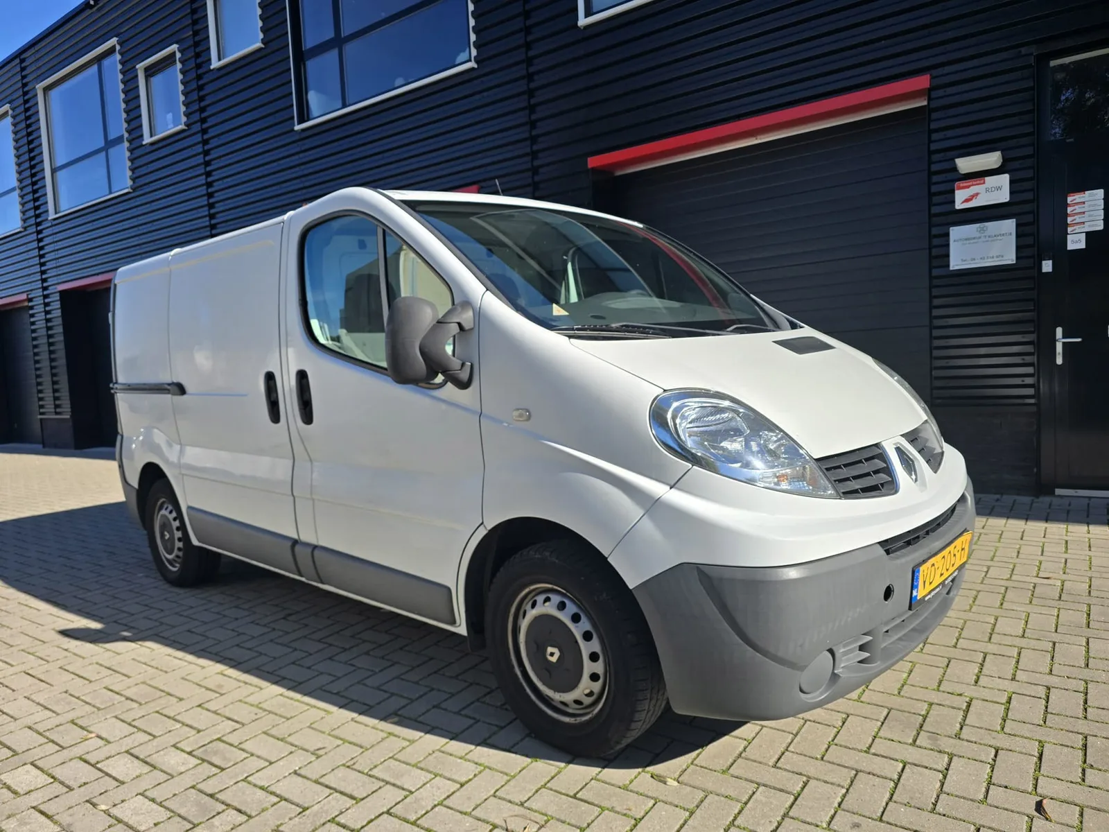 Renault Trafic (2013) — foto 1
