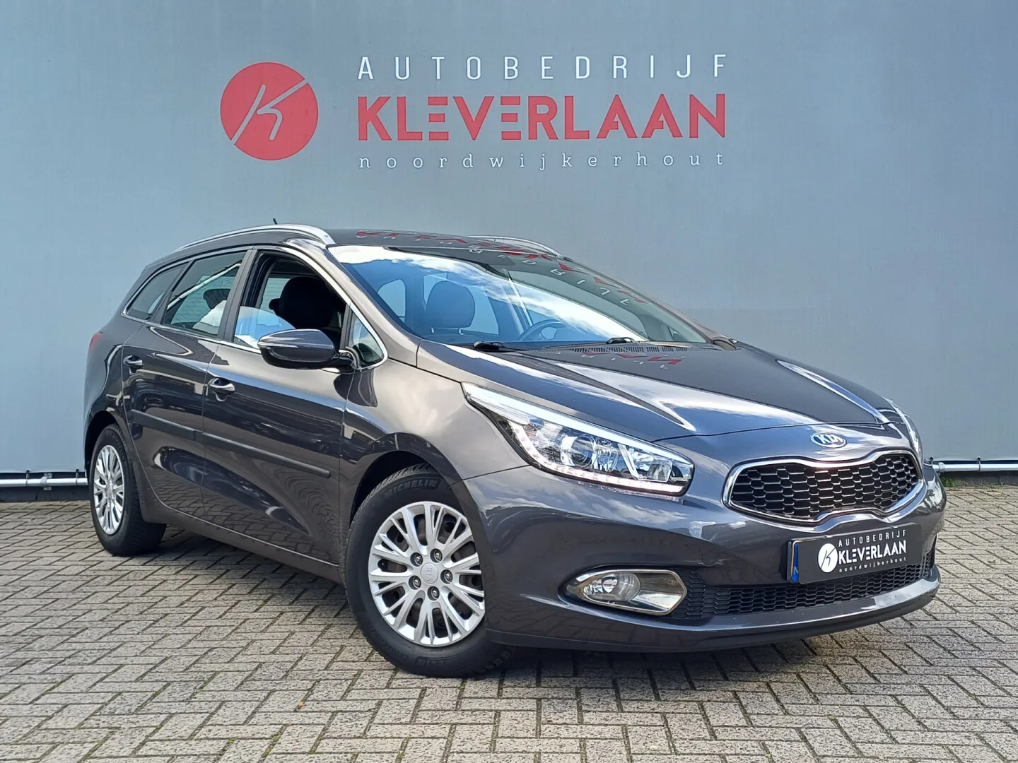Kia Ceed (2012) — foto 1