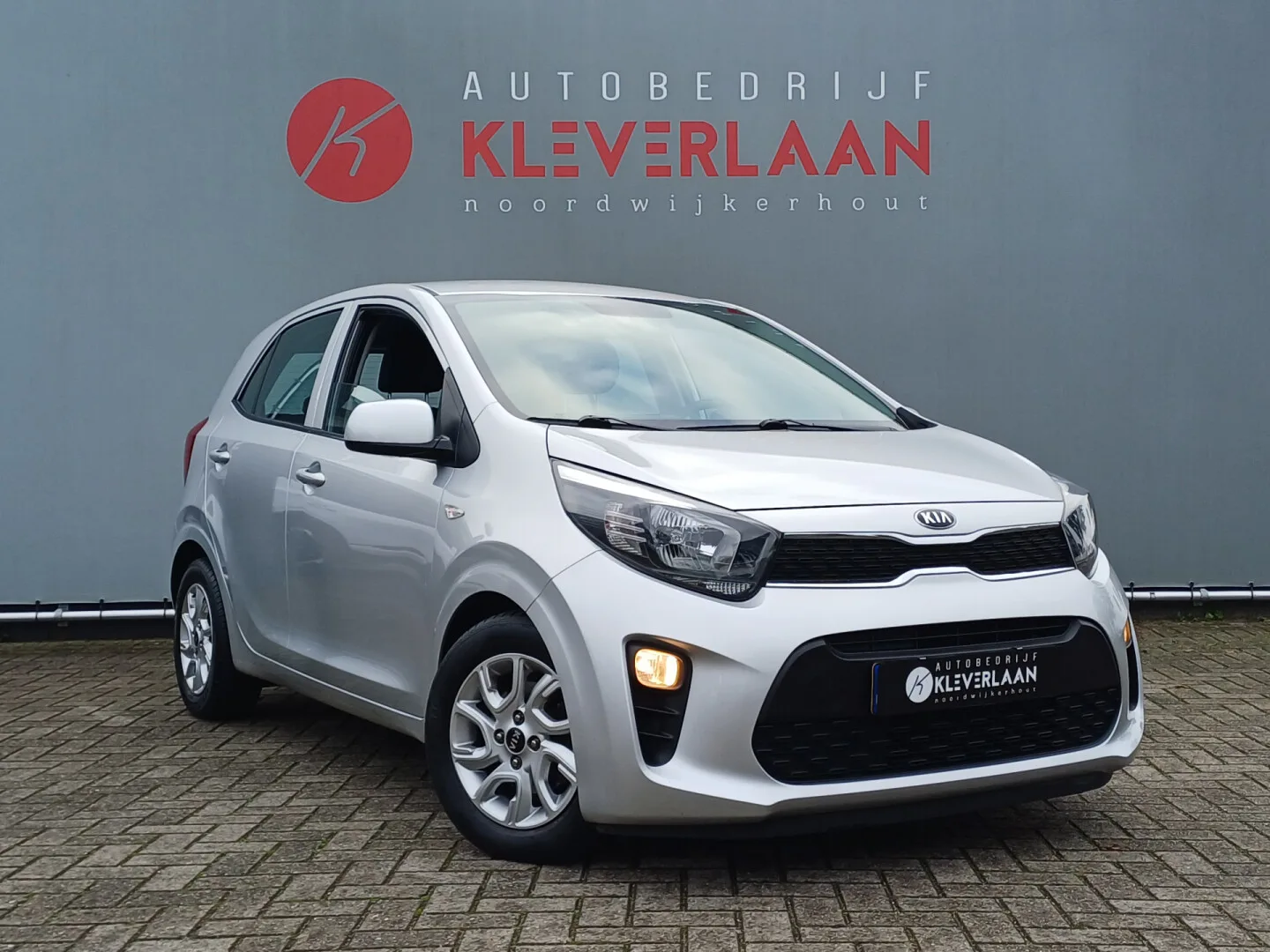 Kia Picanto (2018) — foto 1