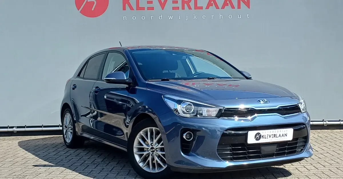 Kia Rio (2017) — foto 1
