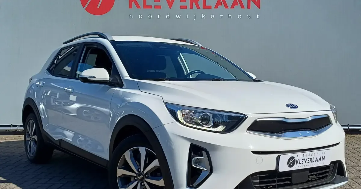 Kia Stonic (2021) — foto 1