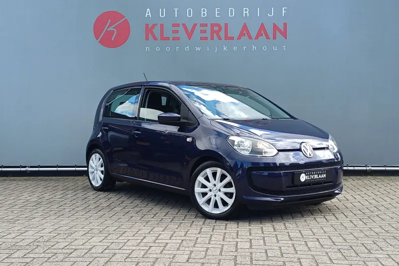 Volkswagen Up! (2015)