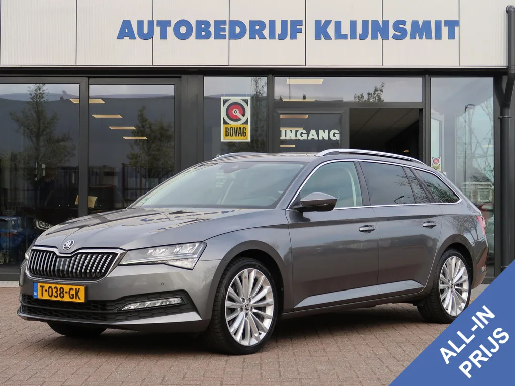 Škoda Superb (2023) — foto 1