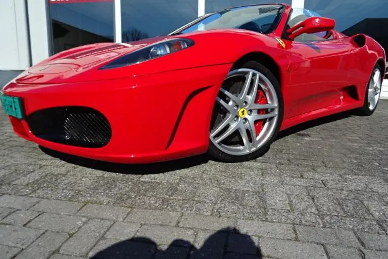 Ferrari F430 (2005)
