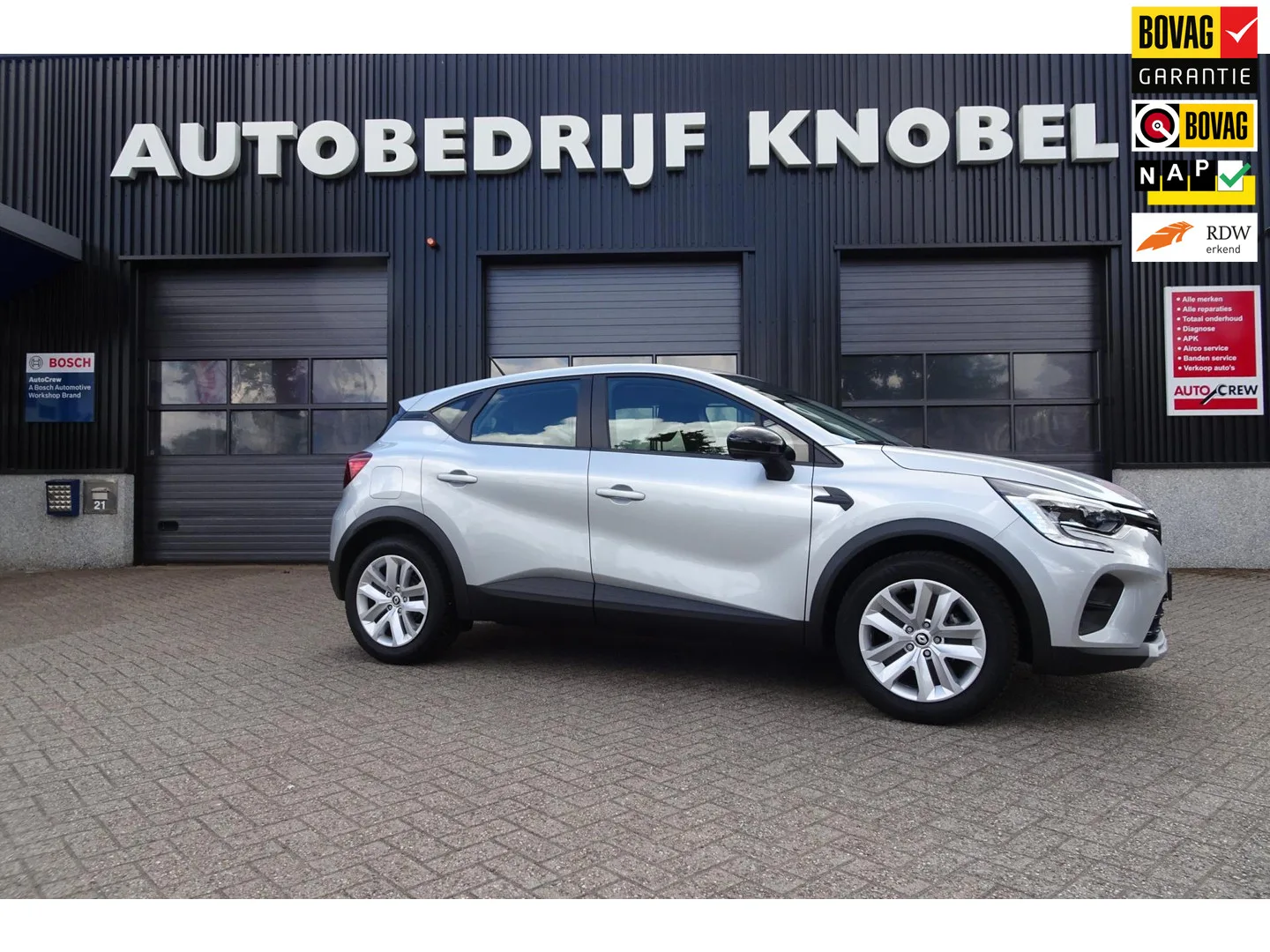 Renault Captur (2023) — foto 1