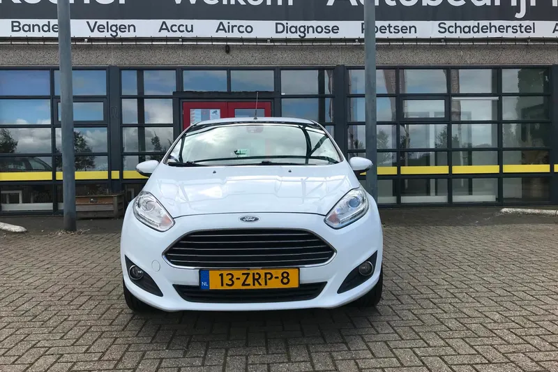 Ford Fiesta (2013)