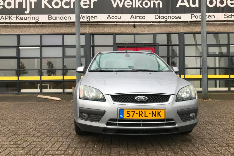 Ford Focus (2005)