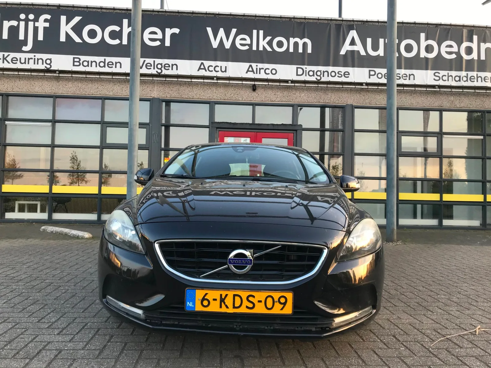 Volvo V40 (2013) — foto 1