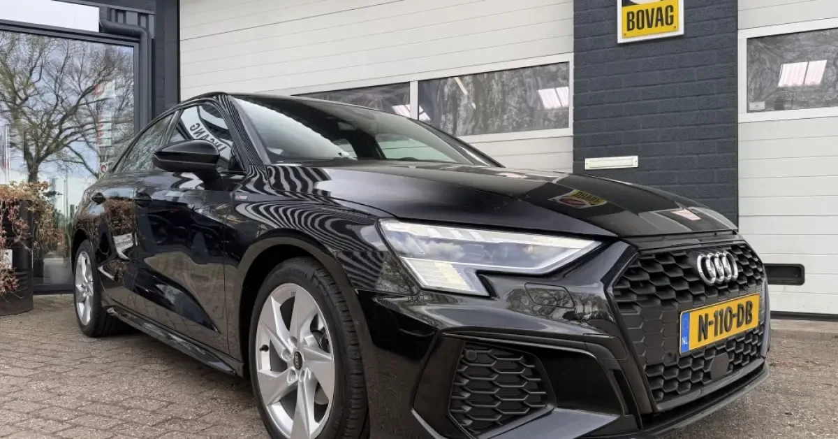 Audi A3 (2021) — foto 1
