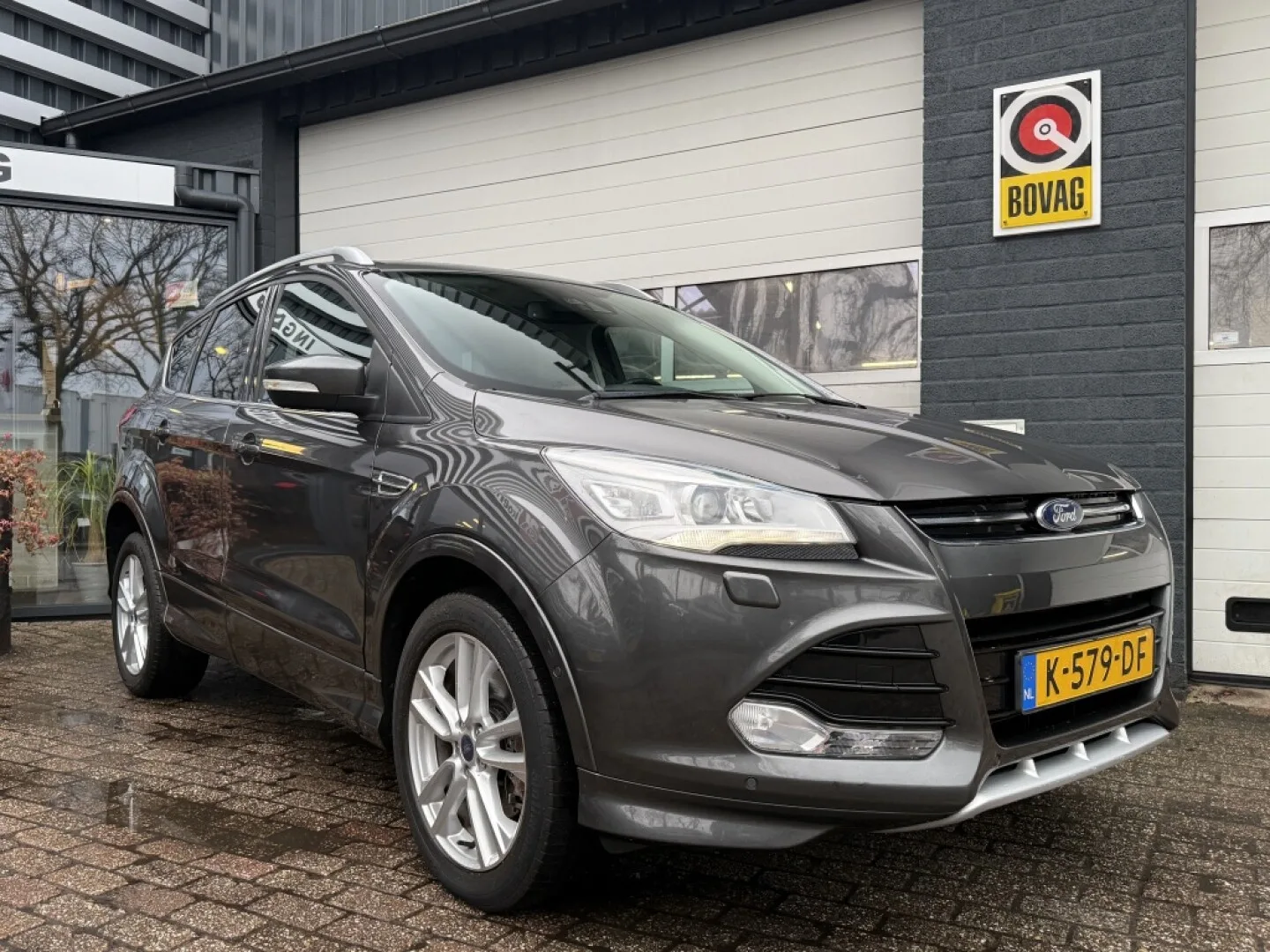 Ford Kuga (2015) — foto 1